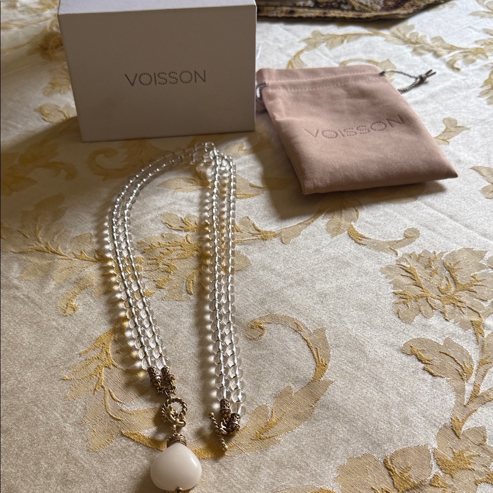 Voisson Clear Bead Necklace with White Teardrop Pendant